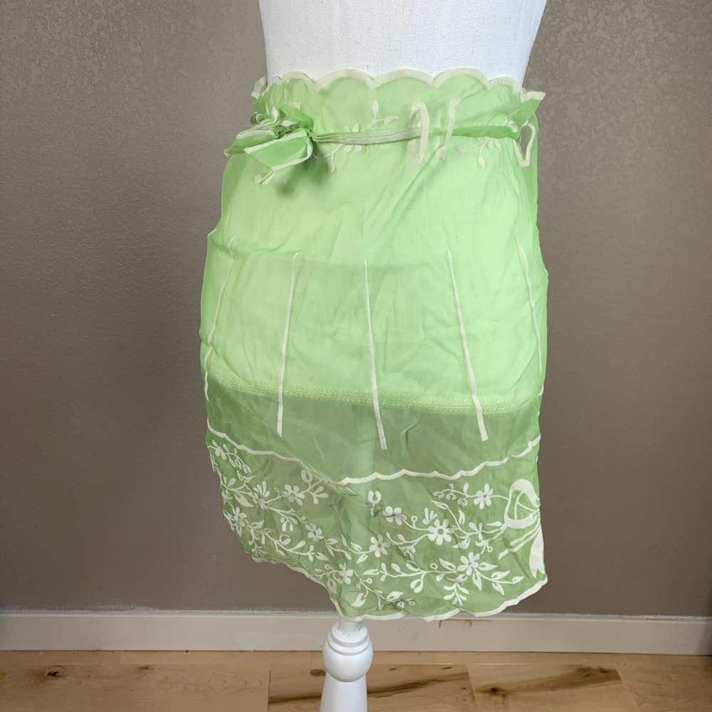 Vintage, Sheer Apron‎